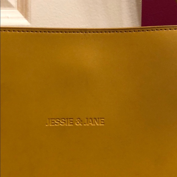 Leather structures shoulder purse by Jessie&Jane - Picture 2 of 7